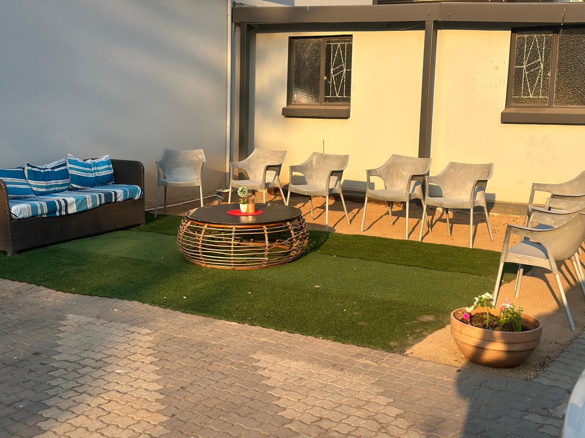Aqua Stone Guest House Mbombela Buitenkant foto